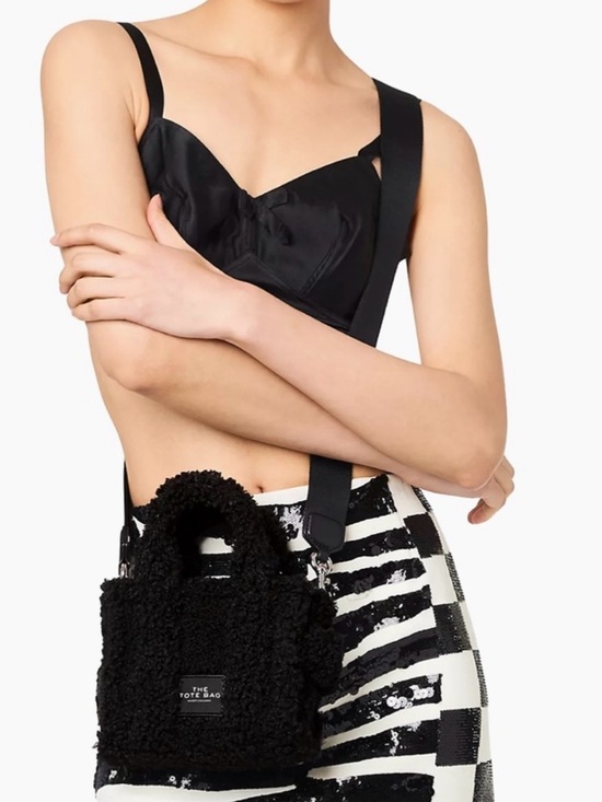 Marc Jacobs Handbags - Marc Jacobs The Teddy Crossbody Tote Bag Mini